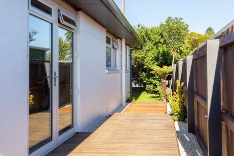 Photo of property in 2/128 Foremans Road, Islington, Christchurch, 8042