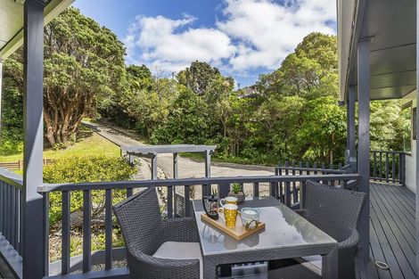 Photo of property in 30 Whanake Street, Titahi Bay, Porirua, 5022