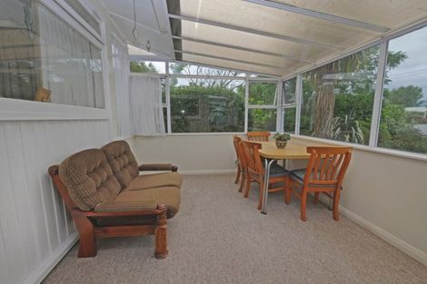 Photo of property in 1 Lemon Street, Otaki, 5512