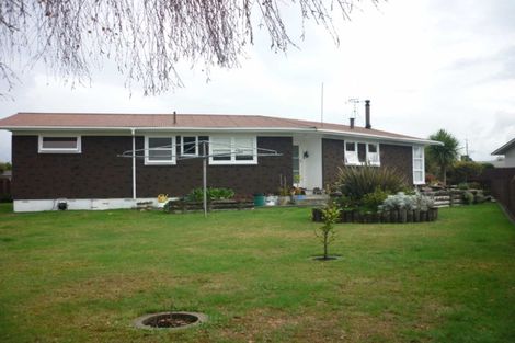 Photo of property in 10 Bremridge Place, Melville, Hamilton, 3206