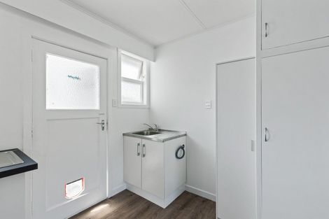 Photo of property in 23d Oranga Street, Marfell, New Plymouth, 4310