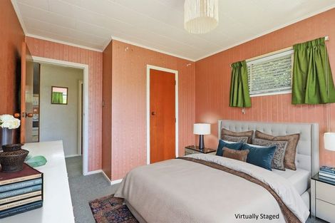 Photo of property in 48 Trigg Crescent, Taradale, Napier, 4112