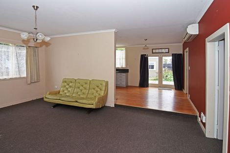 Photo of property in 107 Lincoln Road, Masterton, 5810