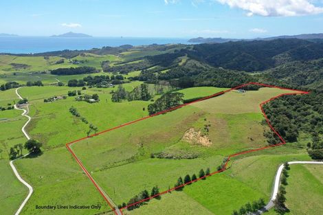 Photo of property in 33 Millennium Way, Waipu, 0582