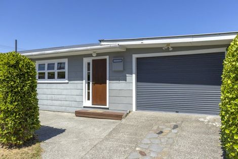 Photo of property in 60 Taharepa Road, Hilltop, Taupo, 3330