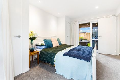 Photo of property in 1/28 Manly Esplanade, Browns Bay, Auckland, 0630