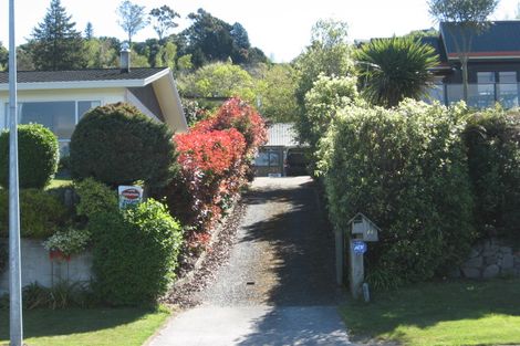 Photo of property in 14 Wakeman Road, Acacia Bay, Taupo, 3330
