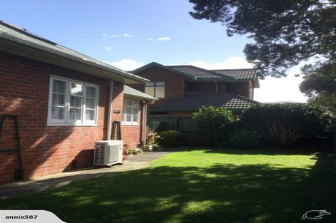 Photo of property in 42 Hinau Street, Woburn, Lower Hutt, 5011