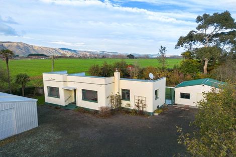 Photo of property in 63 Ashlea Road, Tokomaru, Palmerston North, 4474
