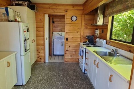 Photo of property in 108a Mana Esplanade, Paremata, Porirua, 5026