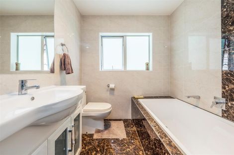 Photo of property in 27d Gifford Road, Papatoetoe, Auckland, 2025