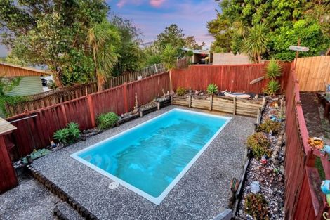 Photo of property in 3 Lanigan Street, Birkdale, Auckland, 0626
