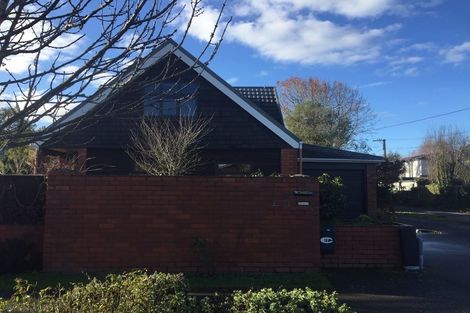 Photo of property in 38 Hamilton Avenue, Ilam, Christchurch, 8041