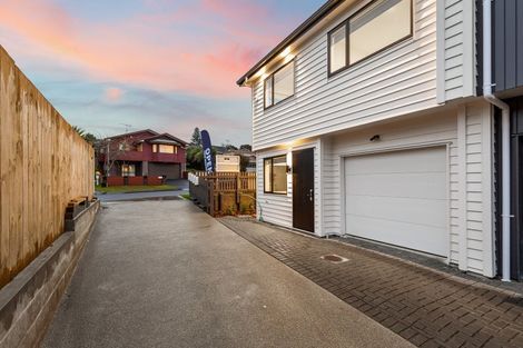 Photo of property in 79a Granville Drive, Massey, Auckland, 0614