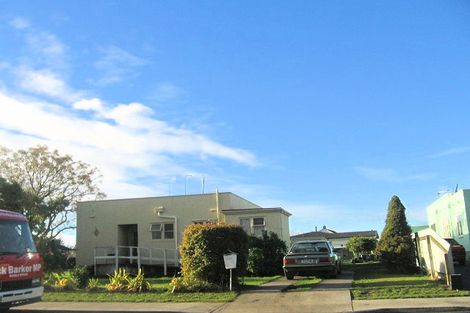 Photo of property in 1000 Heretaunga Street East, Parkvale, Hastings, 4122