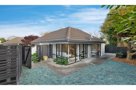 Photo of property in 21a Wairakei Road, Bryndwr, Christchurch, 8052