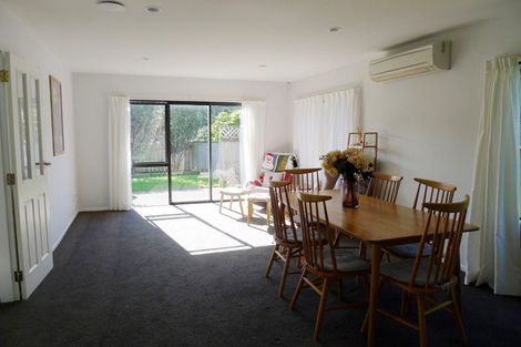 Photo of property in 2b Observatory Close, Whitby, Porirua, 5024