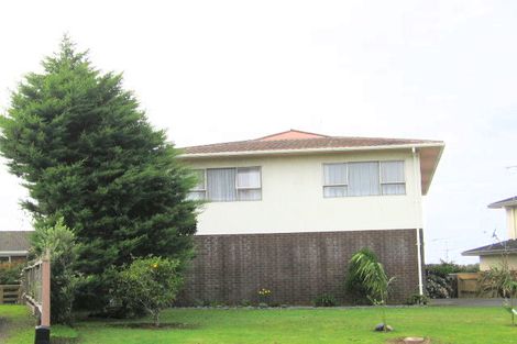 Photo of property in 42 Albatross Road, Red Beach, 0932