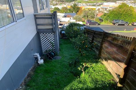 Photo of property in 12b Penton Road, Stanmore Bay, Whangaparaoa, 0932