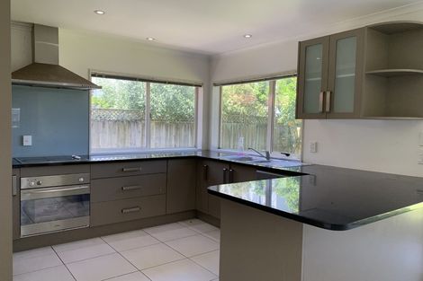 Photo of property in 27a Swanson Road, Henderson, Auckland, 0610