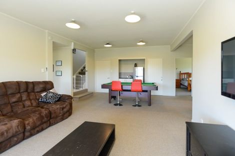 Photo of property in 21 Rochfort Road, Kahuranaki, Havelock North, 4295