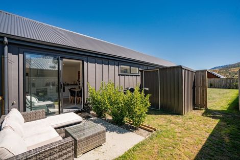 Photo of property in 7 Maize Street, Jacks Point, Queenstown, 9371