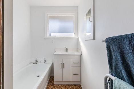 Photo of property in 24 Mountbatten Street, New Brighton, Christchurch, 8061