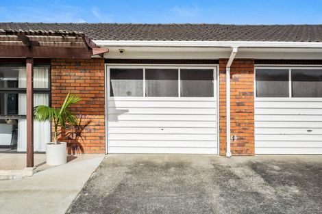 Photo of property in 2/247 Saint George Street, Papatoetoe, Auckland, 2025