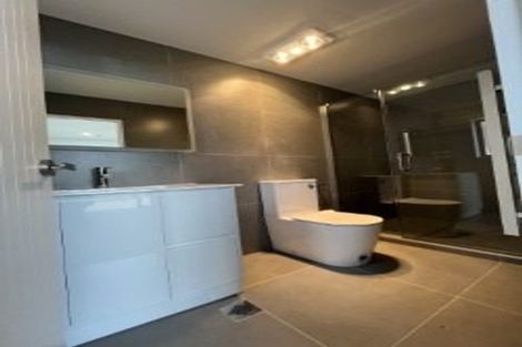 Photo of property in 28a Greenmeadows Avenue, Manurewa East, Auckland, 2102