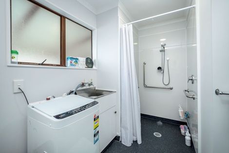 Photo of property in 4/29 Raglan Street, Lansdowne, Masterton, 5810