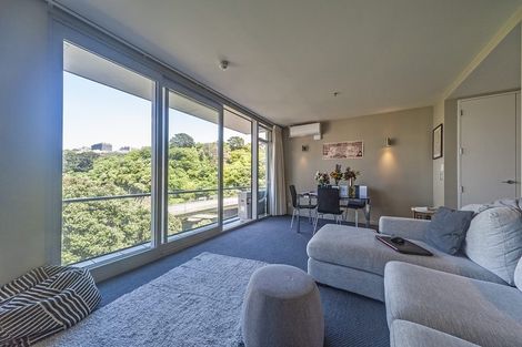 Photo of property in Montreaux Apartments, 4e/164 The Terrace, Wellington Central, Wellington, 6011