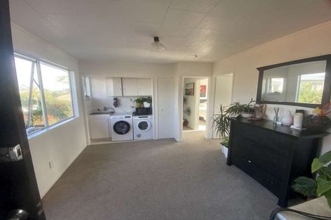 Photo of property in 44 Amorino Drive, Red Beach, 0932