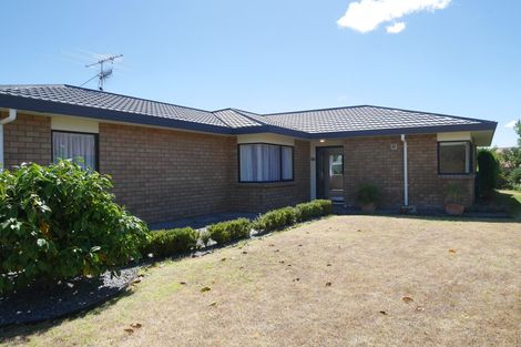 Photo of property in 125 Queens Road, Waikanae Beach, Waikanae, 5036