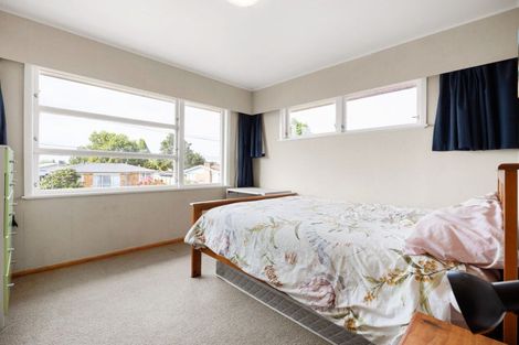 Photo of property in 15 Springfield Crescent, Enderley, Hamilton, 3214