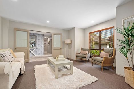 Photo of property in 10 Oakridge Place, Tauriko, Tauranga, 3110