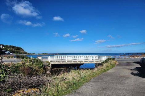 Photo of property in 66 Owhiro Bay Parade, Owhiro Bay, Wellington, 6023