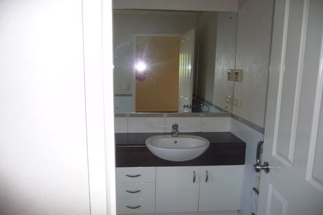 Photo of property in 6 Pennygale Close, Flat Bush, Auckland, 2016