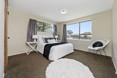 Photo of property in 4 Cicada Place, Hei Hei, Christchurch, 8042