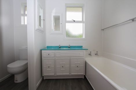 Photo of property in 16 Jeanette Street, Glenview, Hamilton, 3206