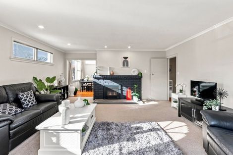 Photo of property in 11 Yeovil Place, St Albans, Christchurch, 8052