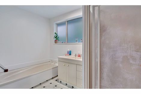 Photo of property in 2/95 Vagues Road, Northcote, Christchurch, 8052