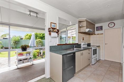 Photo of property in 3 Arney Street, Tamatea, Napier, 4112