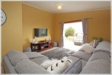 Photo of property in 2 Parker Avenue, Levin, 5510