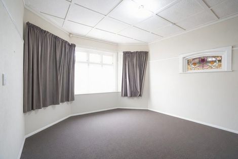 Photo of property in 92 Roy Street, Palmerston North, 4410