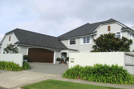 Photo of property in 126 Pacific Drive, Fitzherbert, Palmerston North, 4410