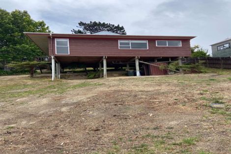 Photo of property in 27 Glen Vista Place, Bayview, Auckland, 0629