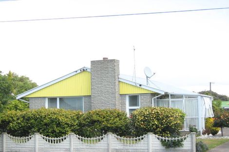 Photo of property in 11 Tomrich Street, Aranui, Christchurch, 8061