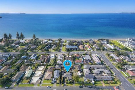 Photo of property in 5a Elizabeth Street, Orewa, 0931