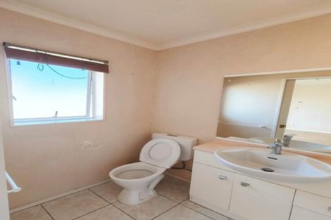 Photo of property in 19a Martin Jugum Lane, Ranui, Auckland, 0612
