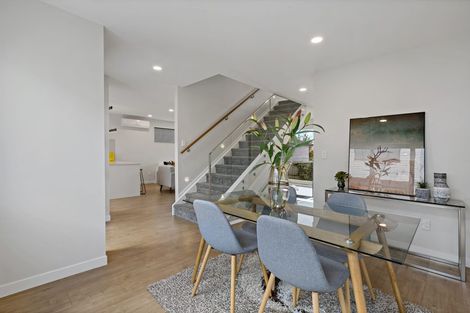 Photo of property in 21c Roseberry Avenue, Birkenhead, Auckland, 0626